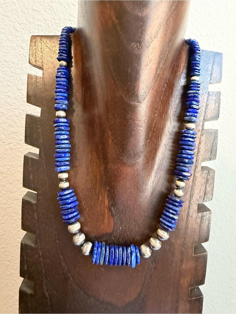 Sterling silver lapis graduated bead necklace 20 inch